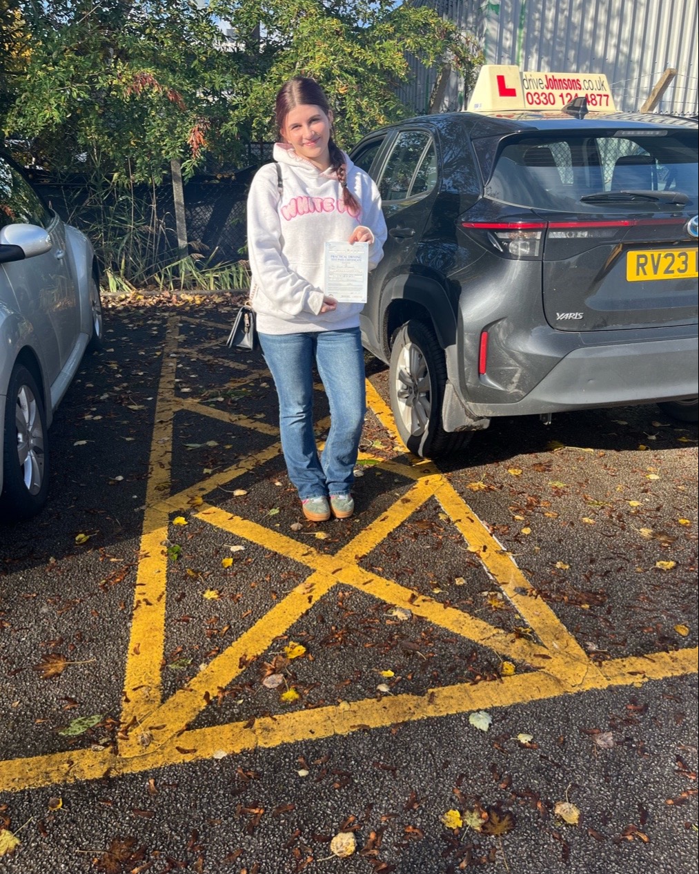 driving test pass photo of Elisa Mihasan