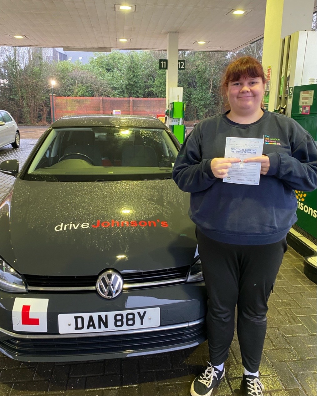 driving test pass photo of Zara Hunt