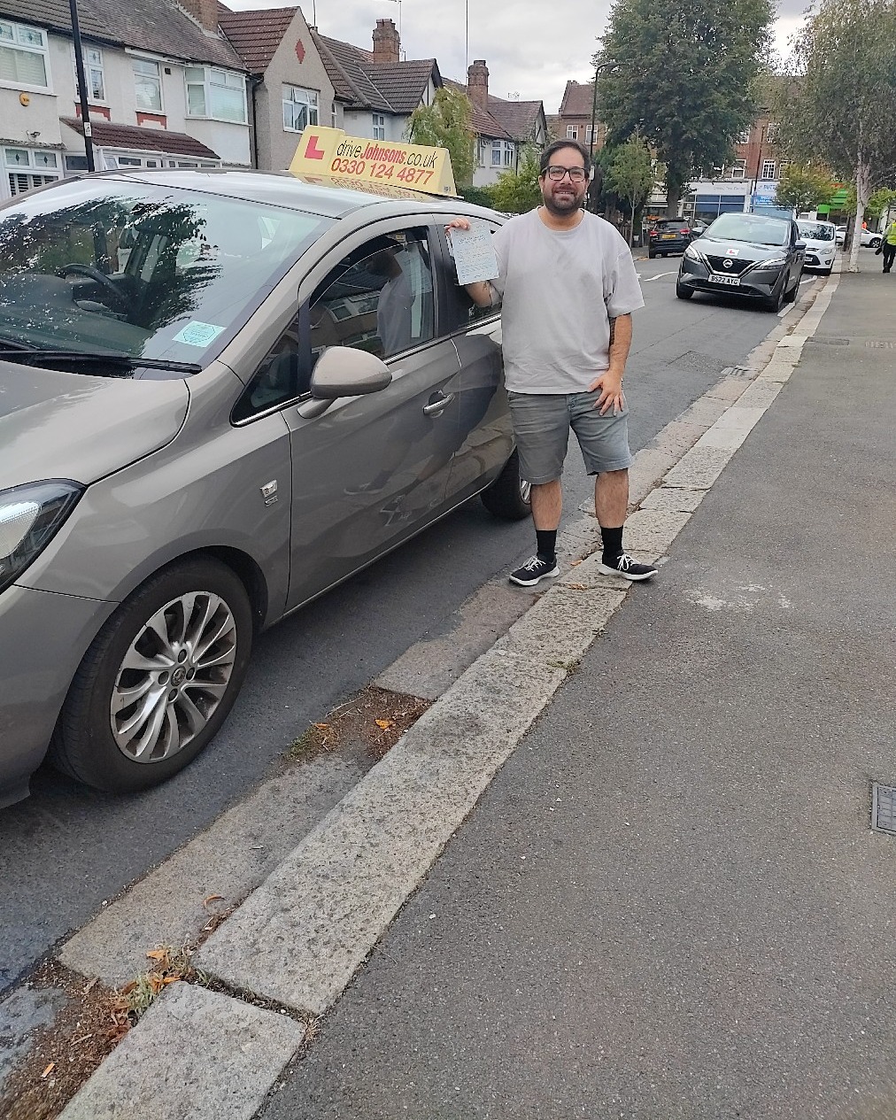Alejandro Perez pass photo