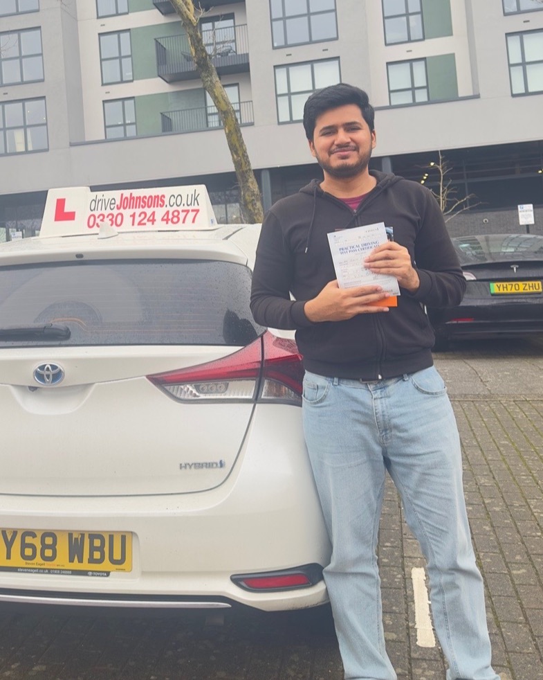 driving test pass photo of Zain Farhan