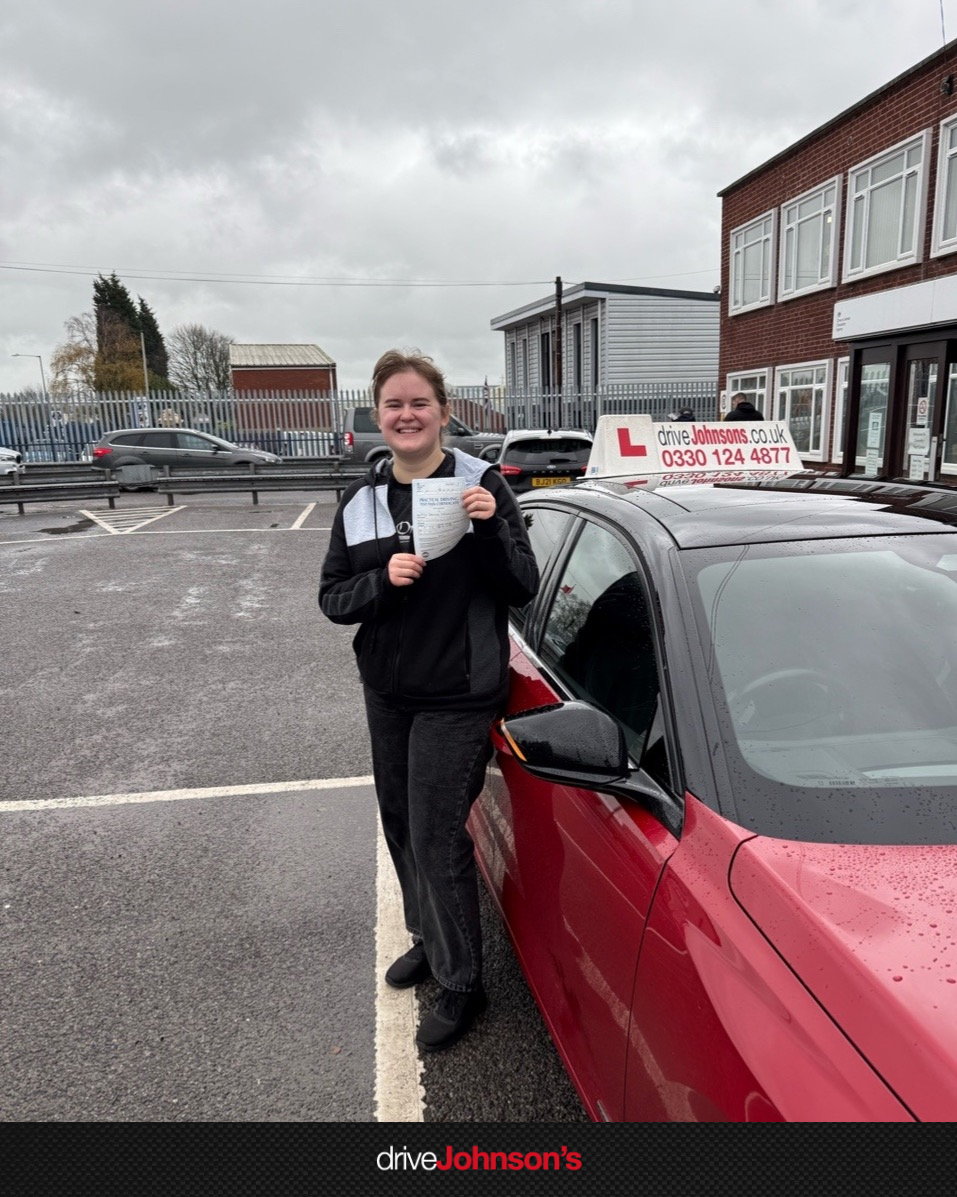 Gabriela Walentukanis Pass Photo