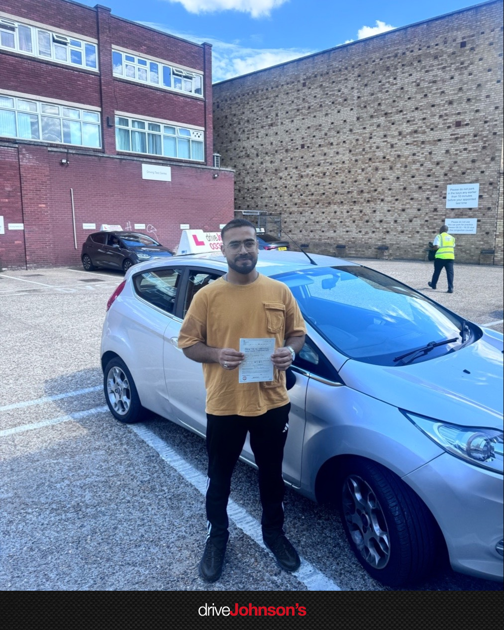 adil khan Pass Photo