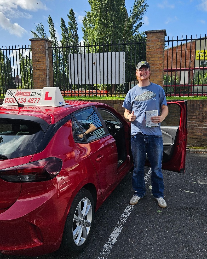 driving test pass photo of Flynn Barnes
