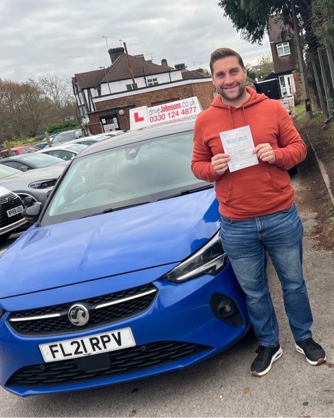 driving test pass photo of Ian Robinson