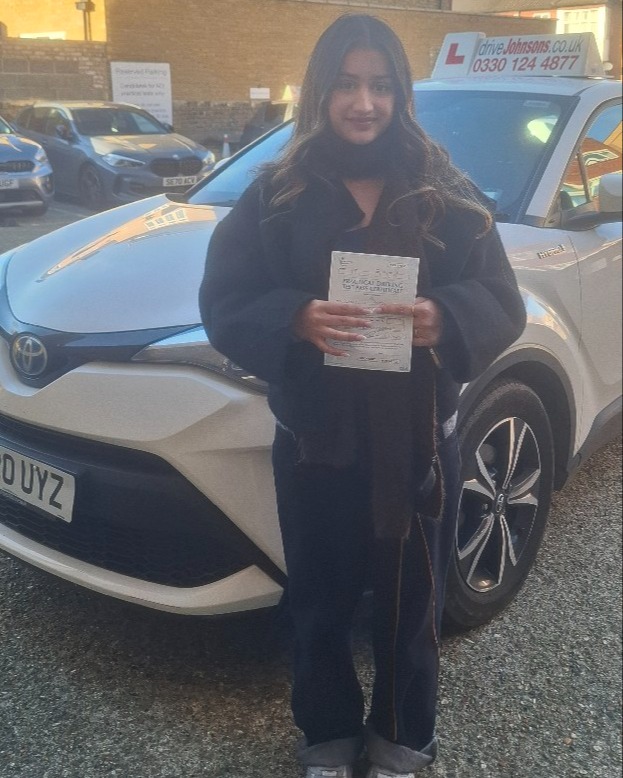 driving test pass photo of Vidhi Patel