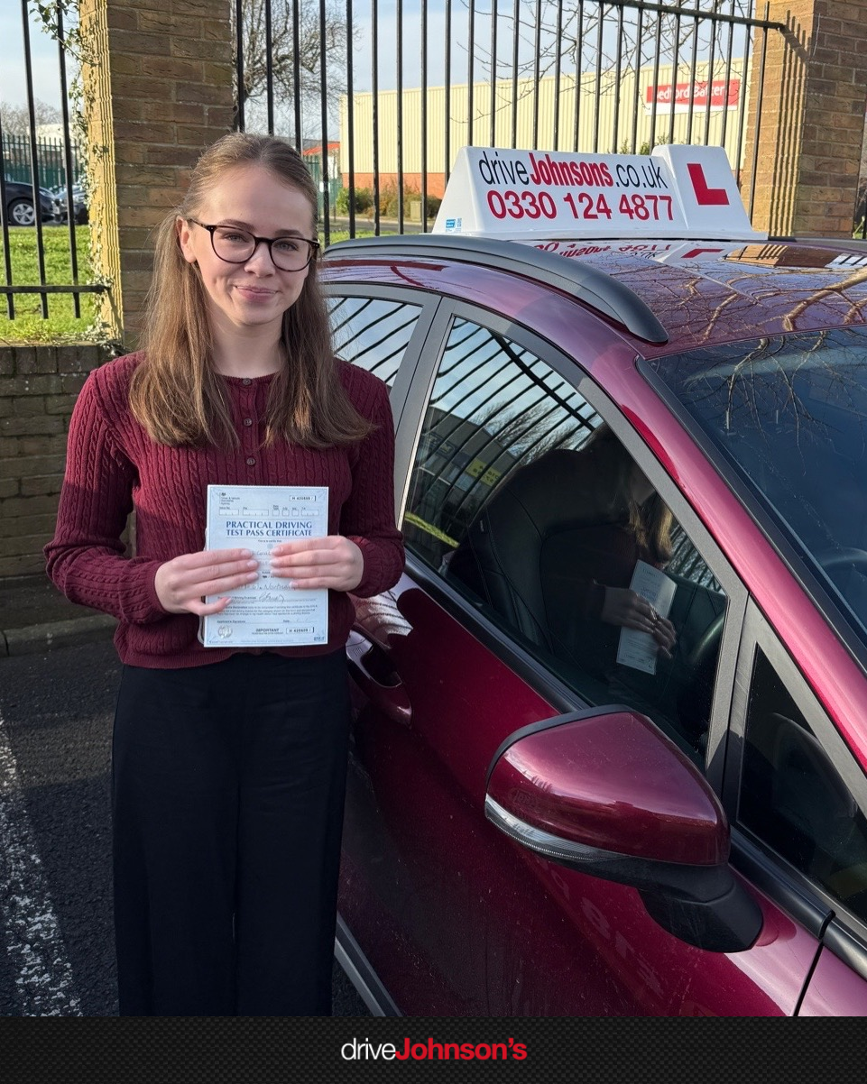 Isla Jeffreys Pass Photo