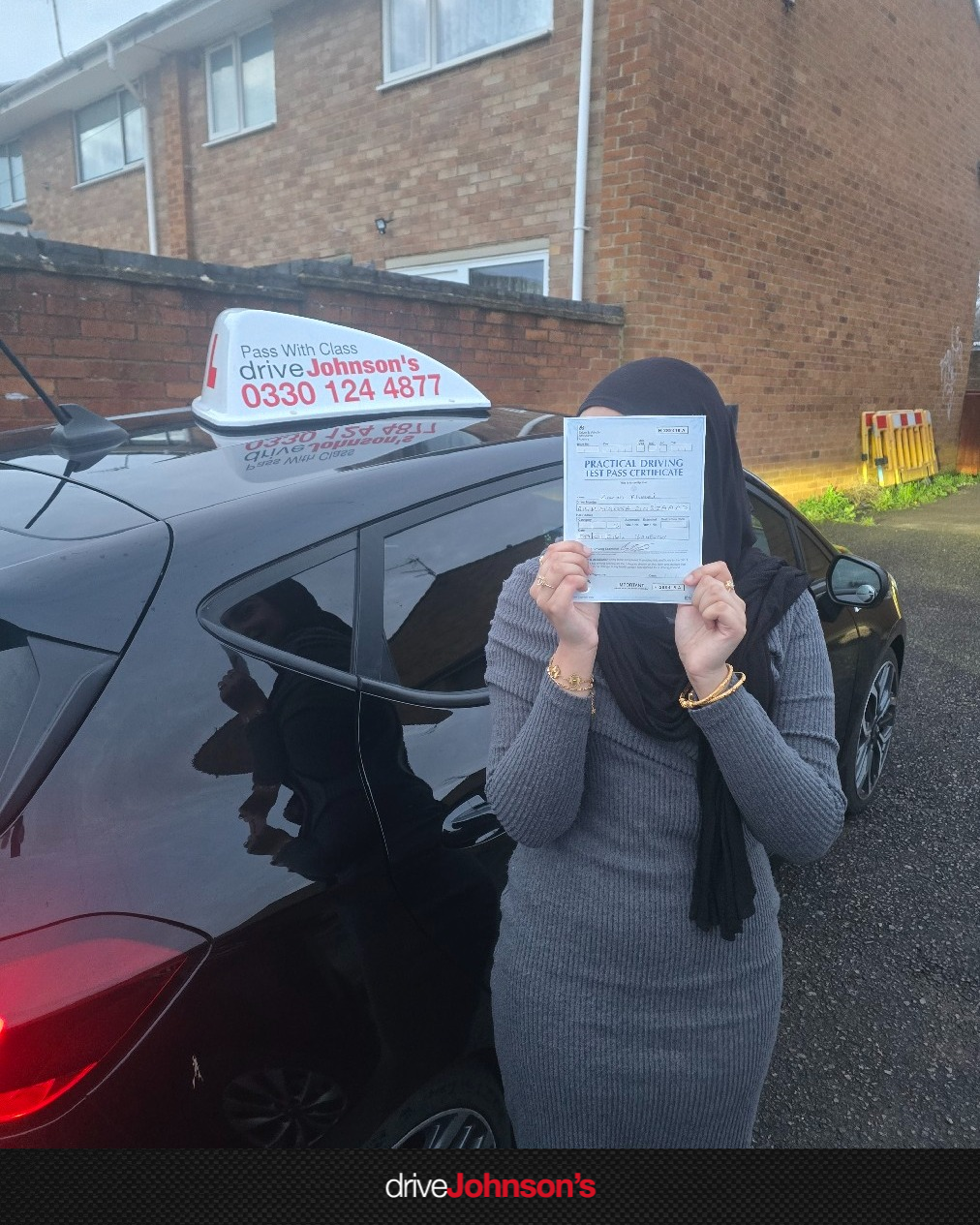 zarah Ahmed Pass Photo