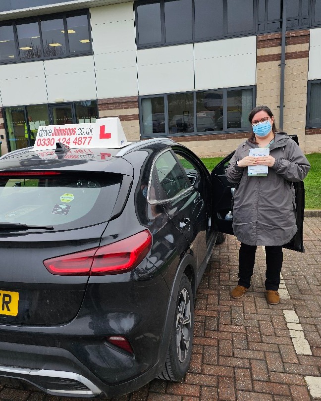 Angela Molero Solanilla Pass Photo