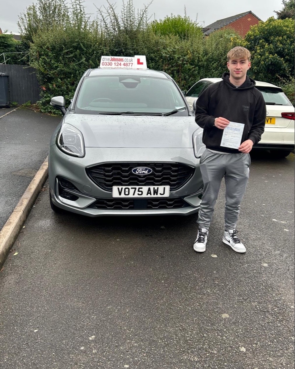 Liam Newton Pass Photo