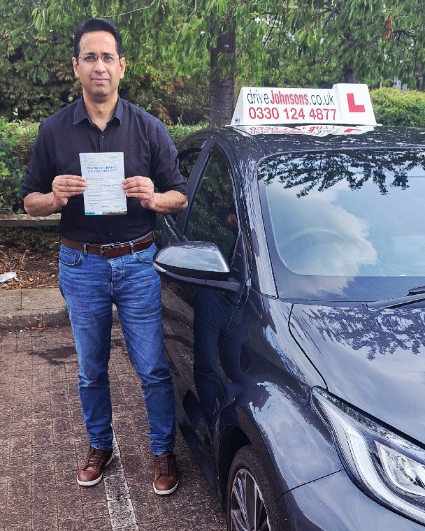 driving test pass photo of Owais Khan