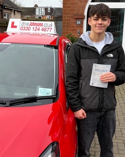 driving test pass photo of Oliver Jones