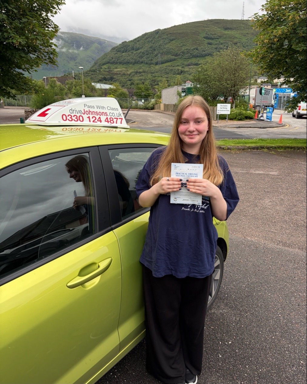 Maya Lev Pass Photo
