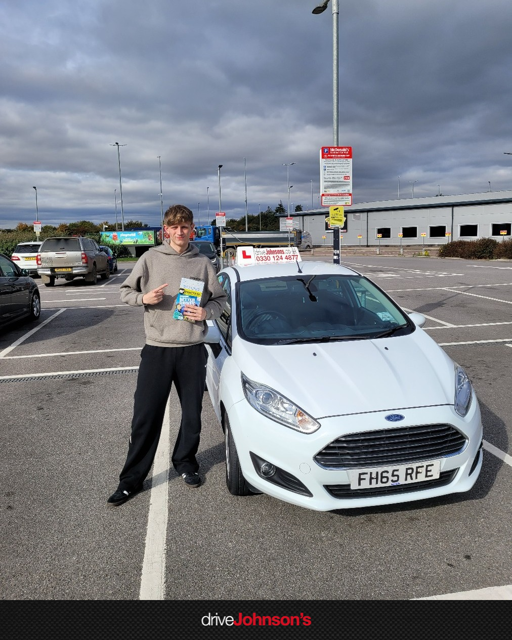 Alex Hartley Pass Photo