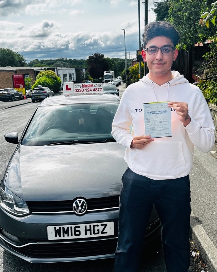 Kasra Mehrdel Pass Photo