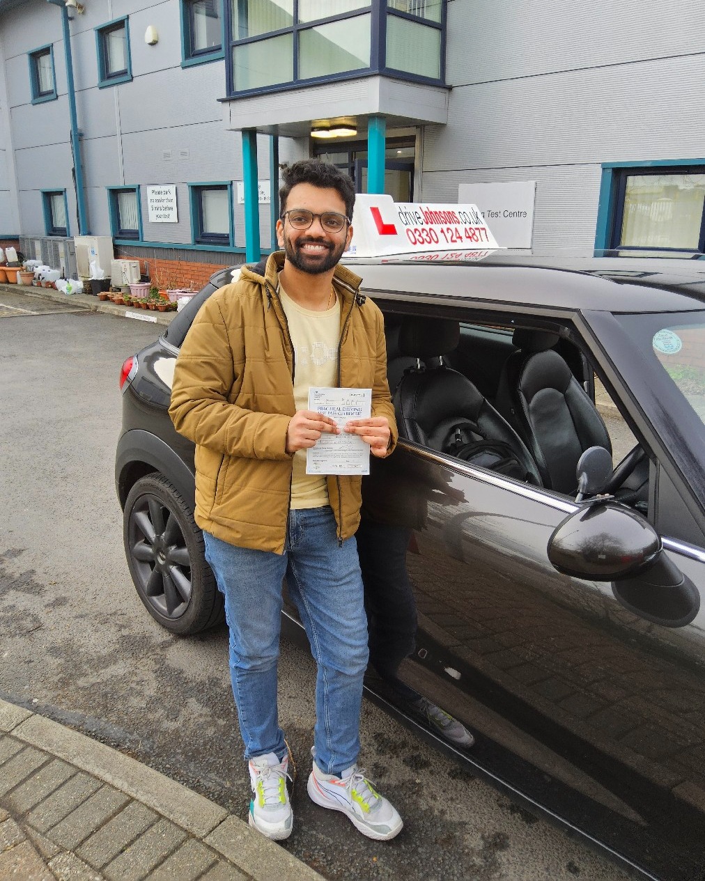 Lakshmeesha Dharmendra Pass Photo