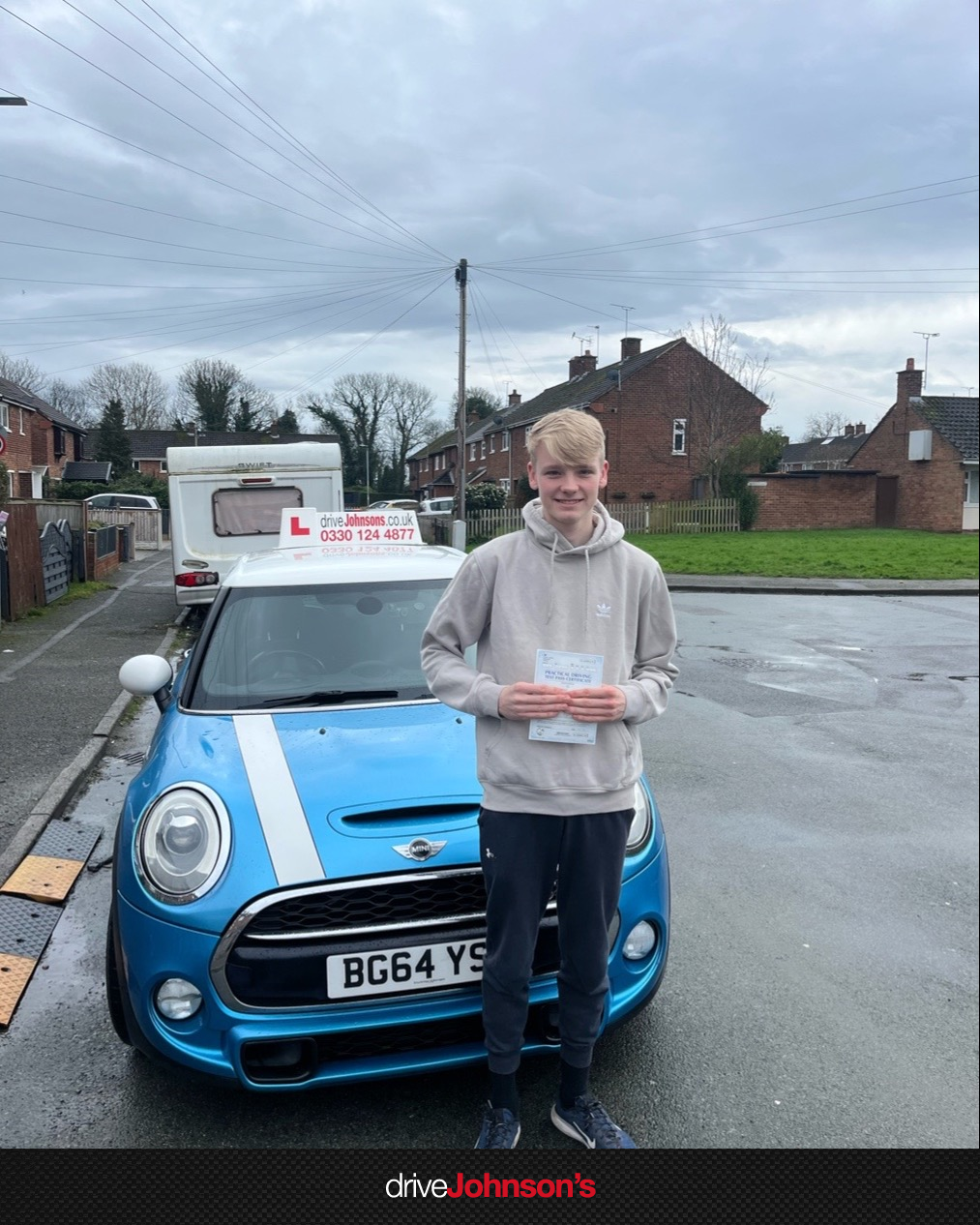 Levi McIntyre Pass Photo