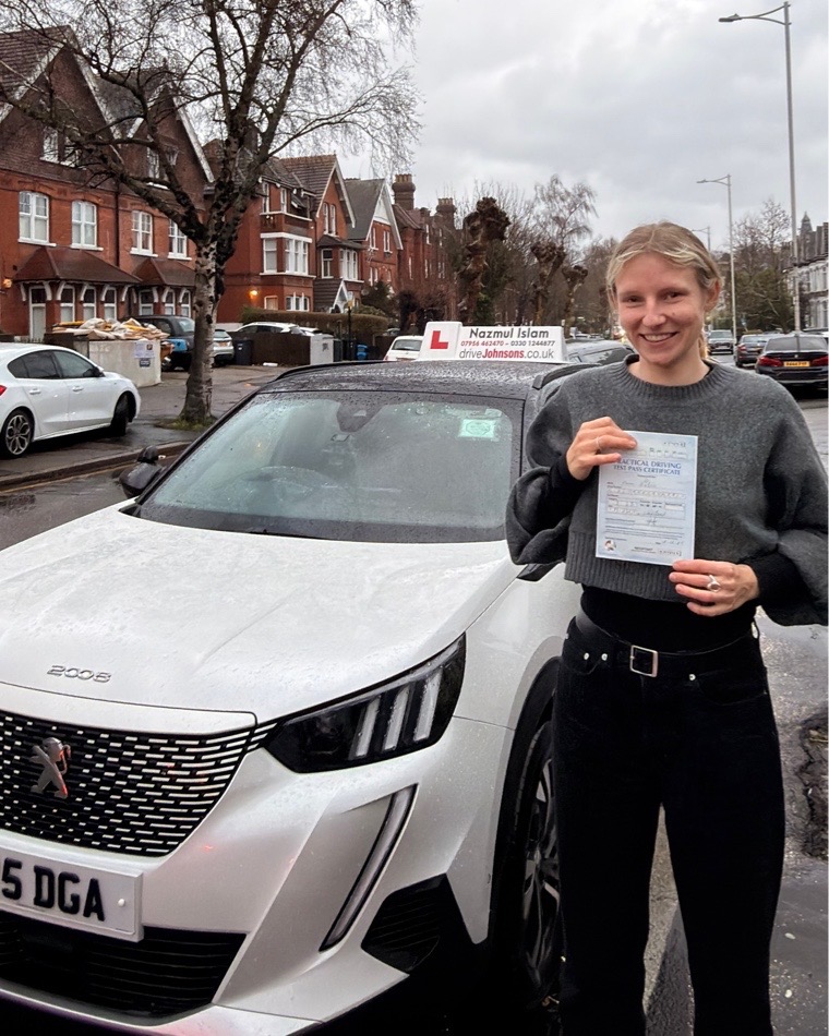 Anna Nikloba Pass Photo