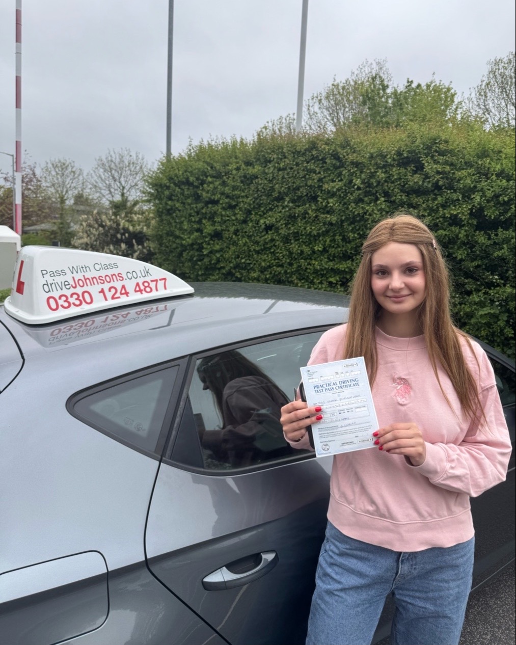 Uliana Petrushevska Pass Photo